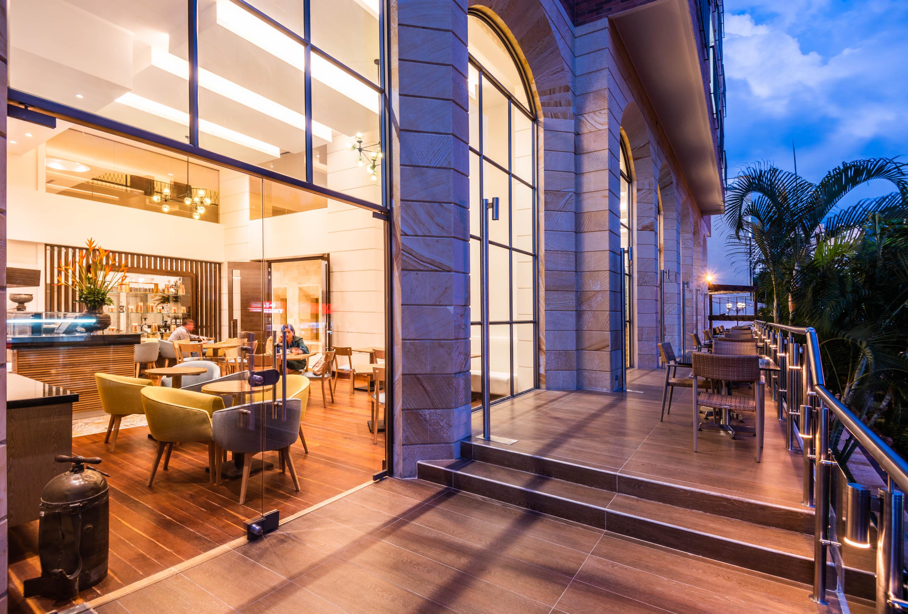 Hotel Dann Carlton Bucaramanga Exterior photo The Terrace