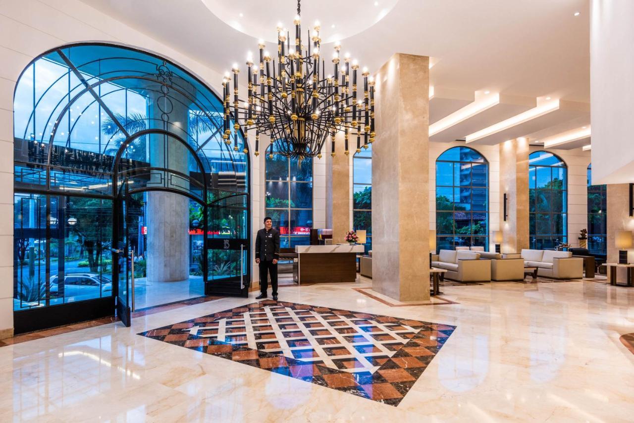 Hotel Dann Carlton Bucaramanga Exterior photo Lobby